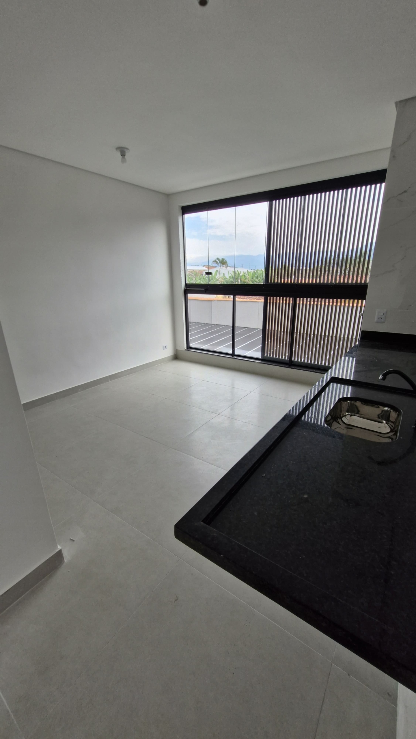 Apartamento a venda | 2 dormitórios | Jardim Aruan