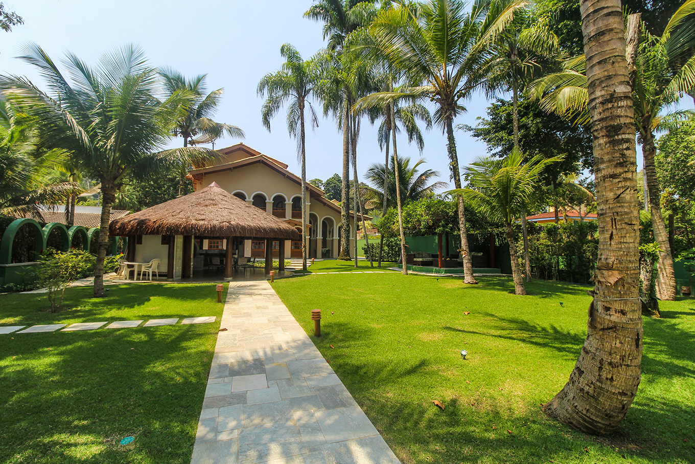 Casa de condomínio para temporada | Pé na areia | Praia Domingas Dias | Ubatuba