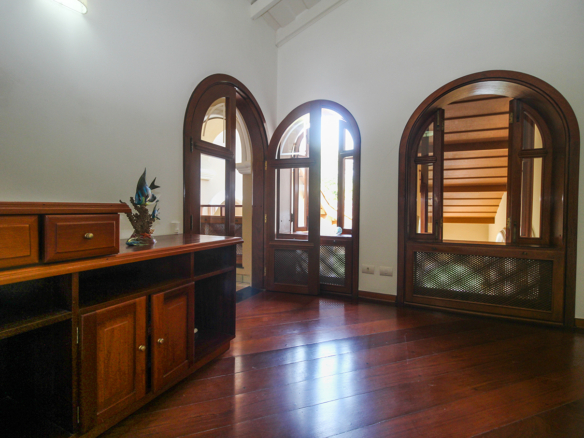Casa de condomínio para temporada | Pé na areia | Praia Domingas Dias | Ubatuba