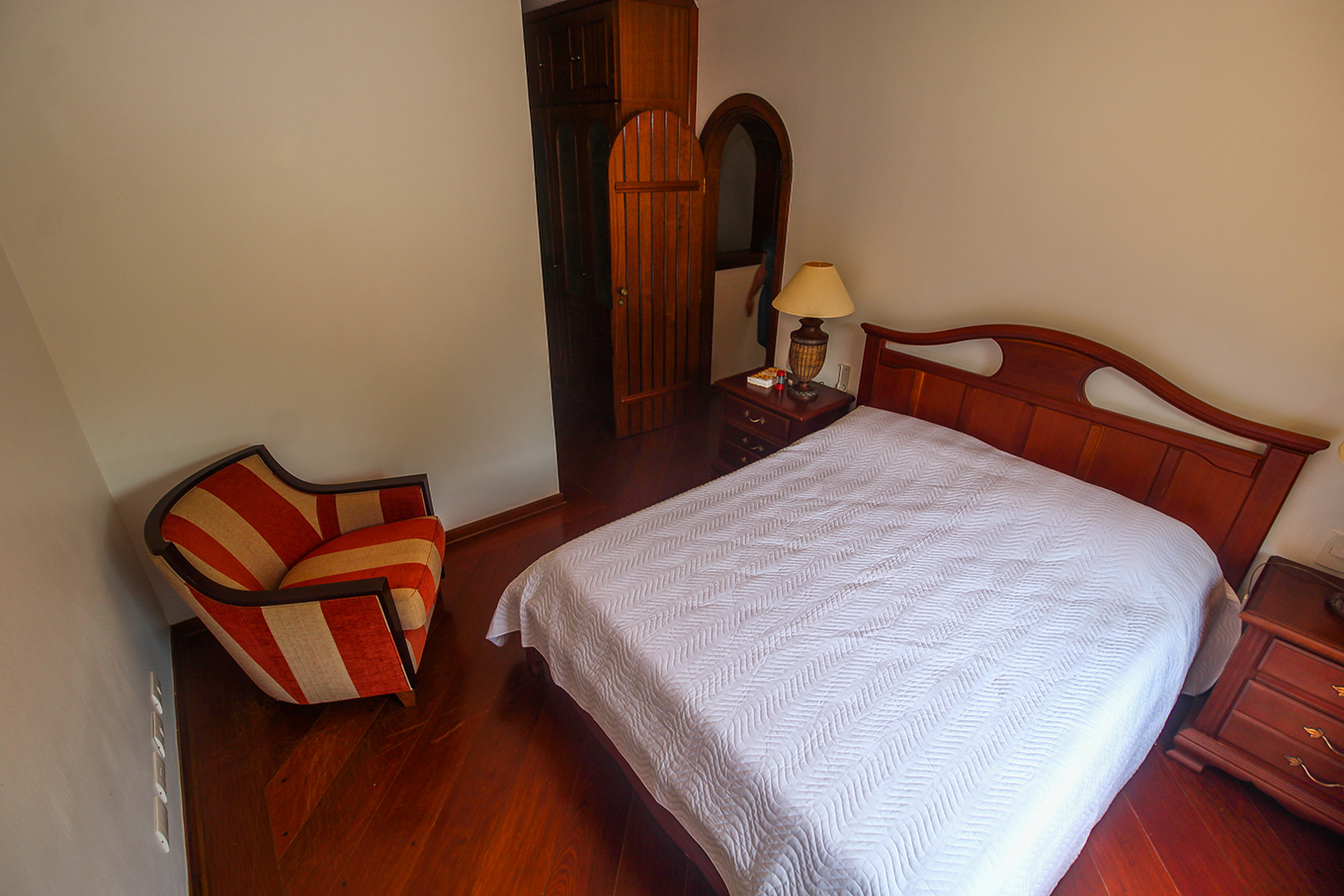Casa de condomínio para temporada | Pé na areia | Praia Domingas Dias | Ubatuba