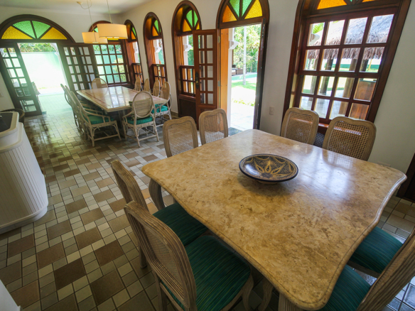 Casa de condomínio para temporada | Pé na areia | Praia Domingas Dias | Ubatuba