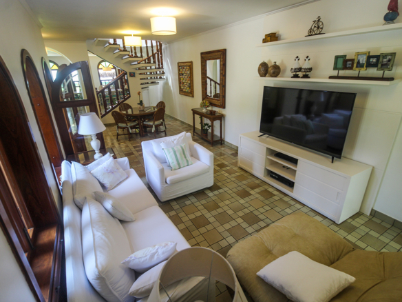 Casa de condomínio para temporada | Pé na areia | Praia Domingas Dias | Ubatuba