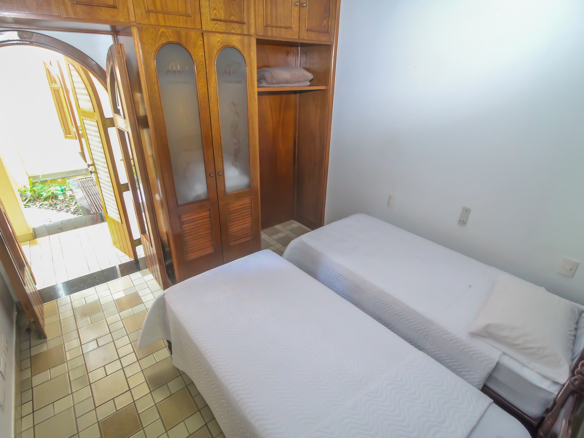Casa de condomínio para temporada | Pé na areia | Praia Domingas Dias | Ubatuba