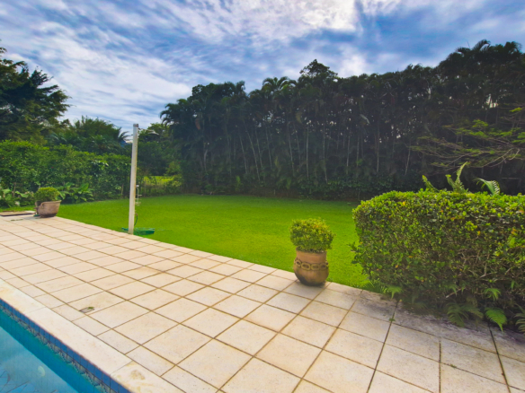 Casa no Condomínio Costa Verde Tabatinga com 5 quartos, na Praia de Tabatinga com 262 m²