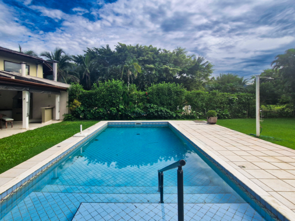 Casa no Condomínio Costa Verde Tabatinga com 5 quartos, na Praia de Tabatinga com 262 m²