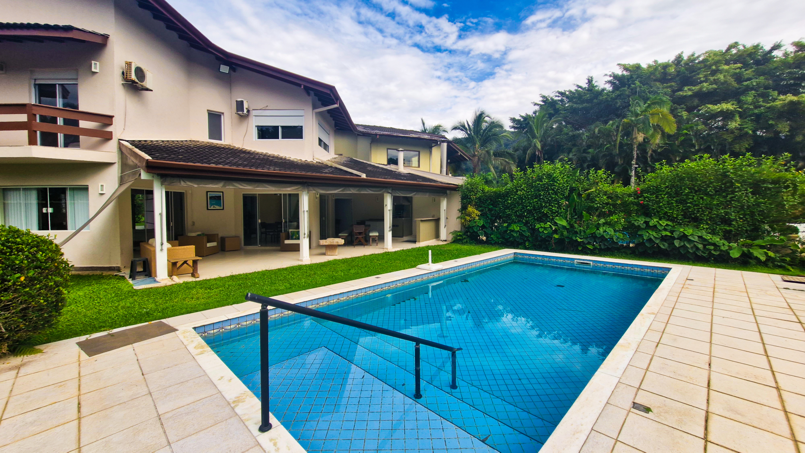 Casa no Condomínio Costa Verde Tabatinga com 5 quartos, na Praia de Tabatinga com 262 m²