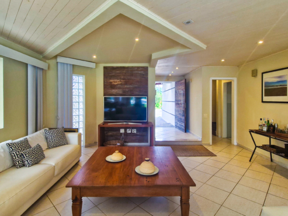 Casa no Condomínio Costa Verde Tabatinga com 5 quartos, na Praia de Tabatinga com 262 m²