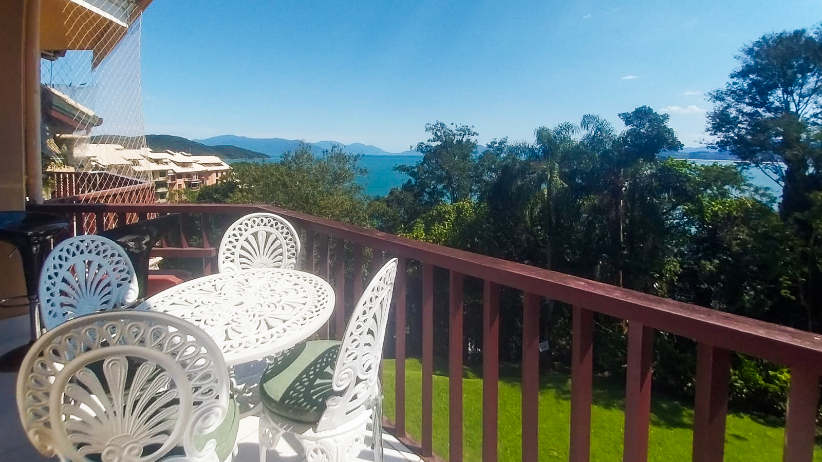 Apartamento no Condomínio Costa Verde Tabatinga, As Gaivotas com 1 quarto, na Praia de Tabatinga com 61m²