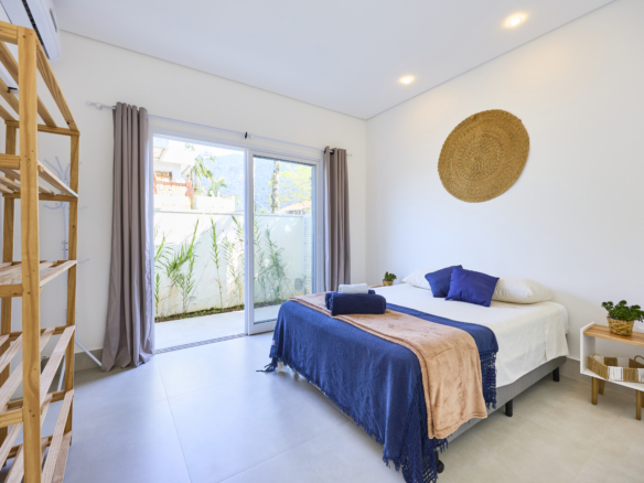 Casa alto padrão com 5 quartos – Lagoinha – Ubatuba/SP