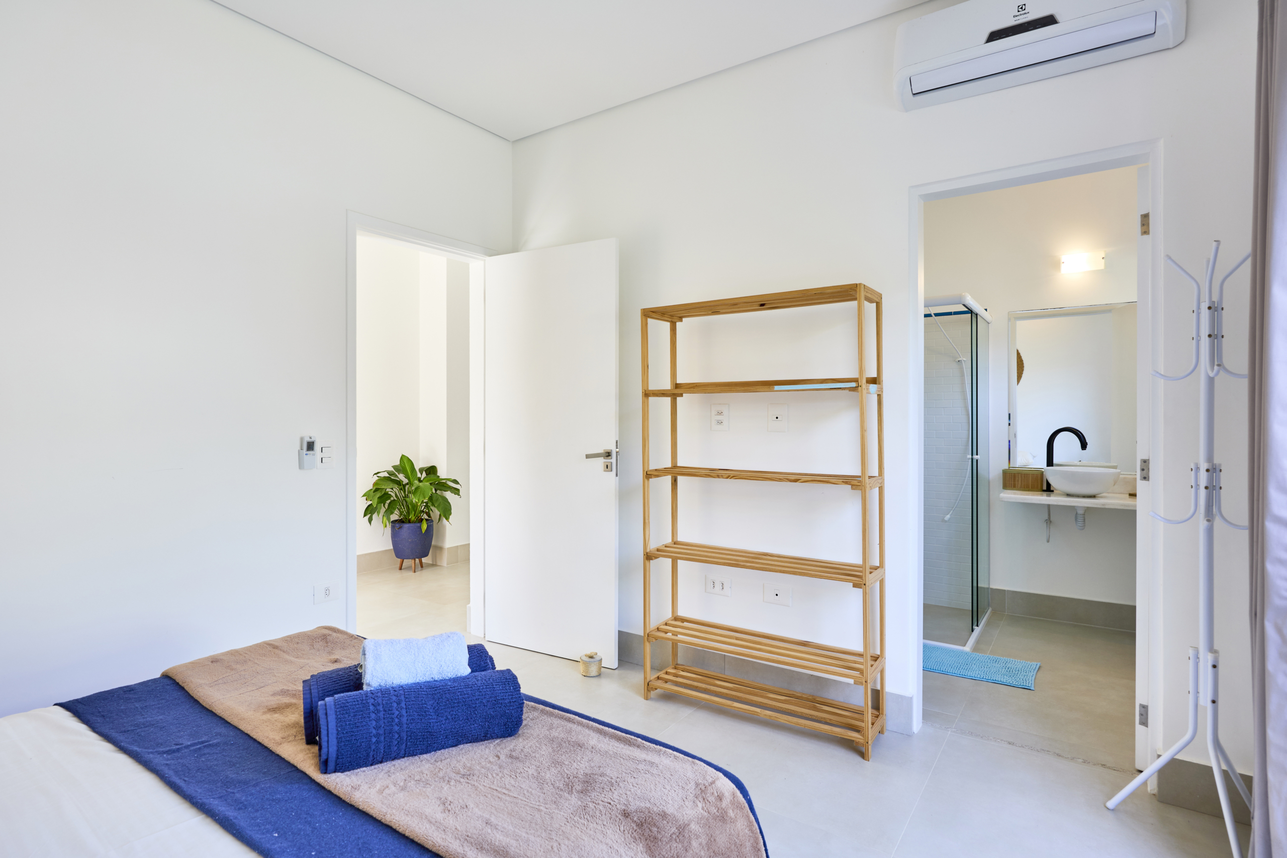 Casa alto padrão com 5 quartos – Lagoinha – Ubatuba/SP