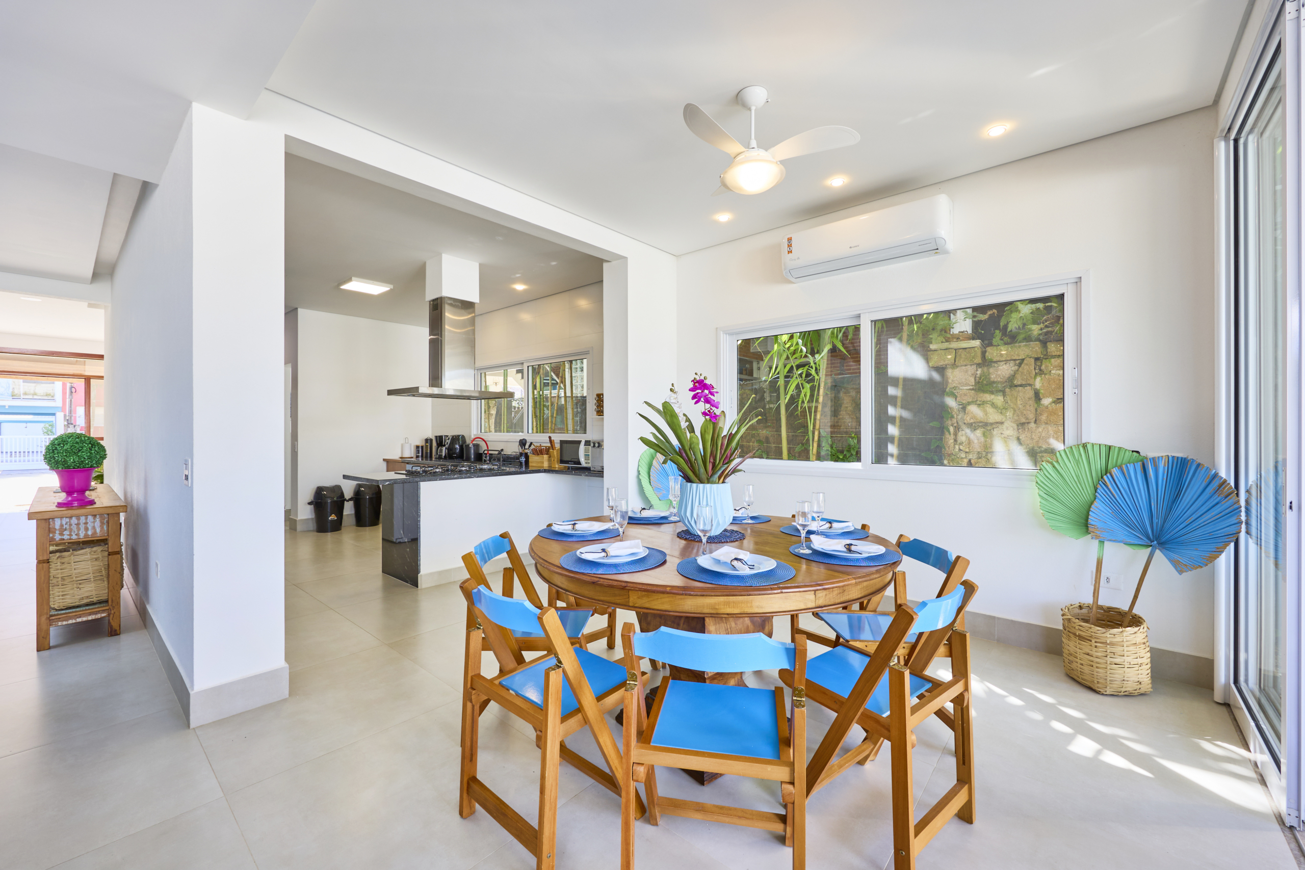 Casa alto padrão com 5 quartos – Lagoinha – Ubatuba/SP