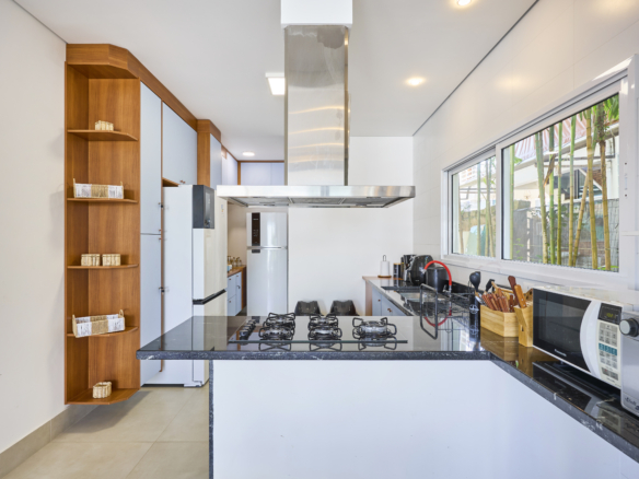 Casa alto padrão com 5 quartos – Lagoinha – Ubatuba/SP
