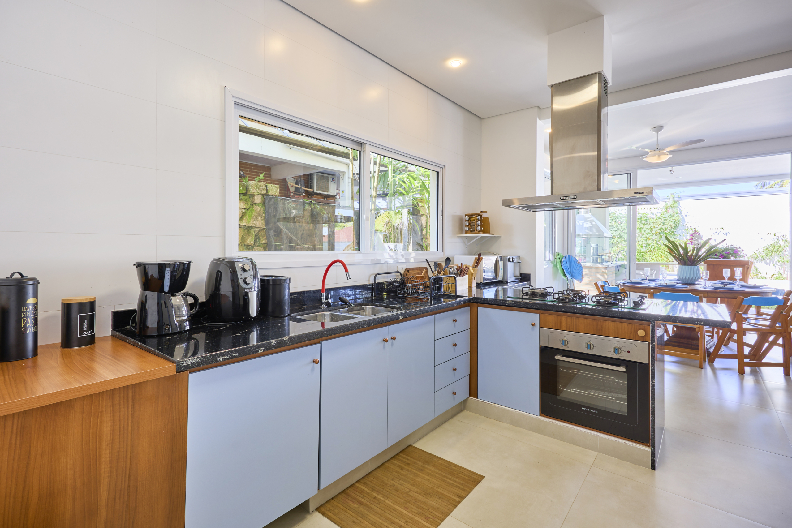 Casa alto padrão com 5 quartos – Lagoinha – Ubatuba/SP