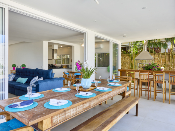 Casa alto padrão com 5 quartos – Lagoinha – Ubatuba/SP
