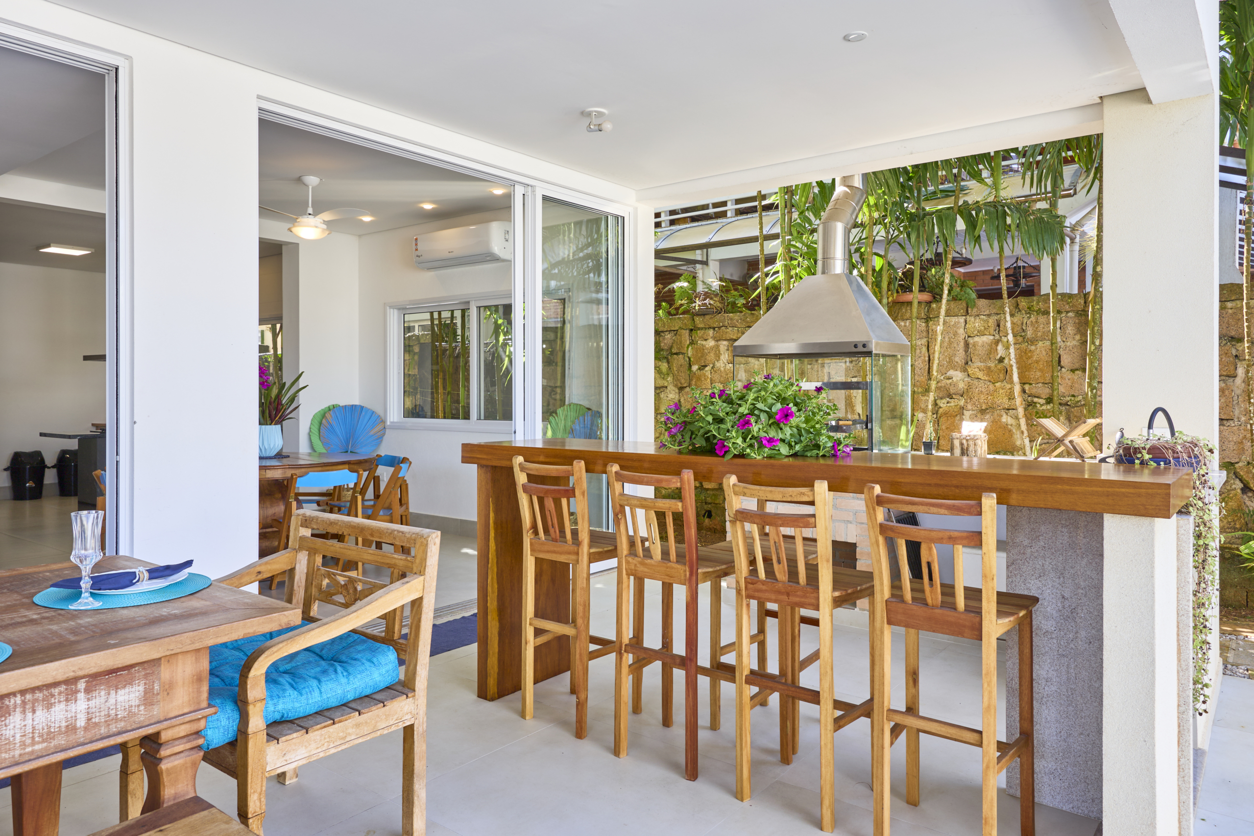Casa alto padrão com 5 quartos – Lagoinha – Ubatuba/SP