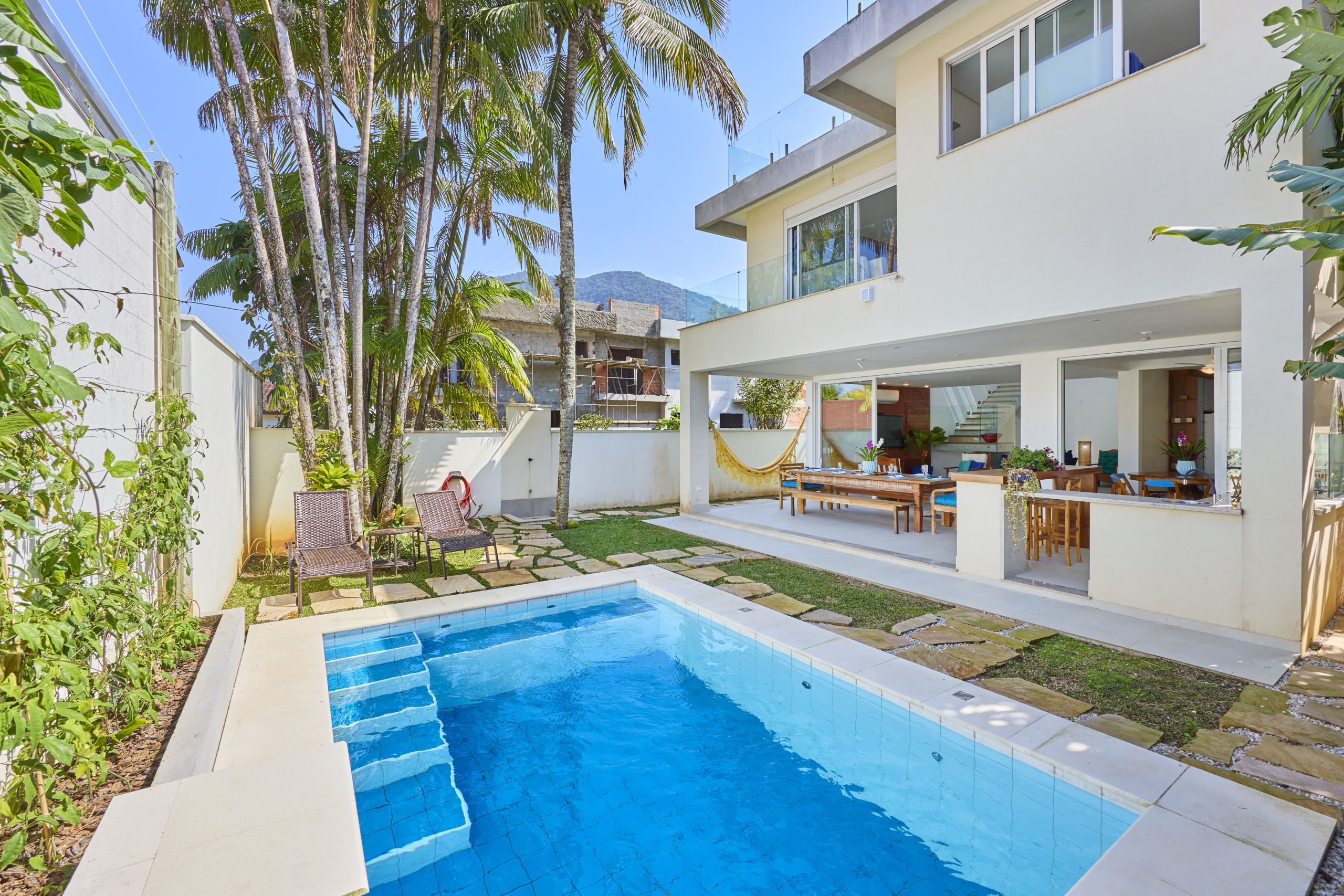 Casa alto padrão com 5 quartos – Lagoinha – Ubatuba/SP