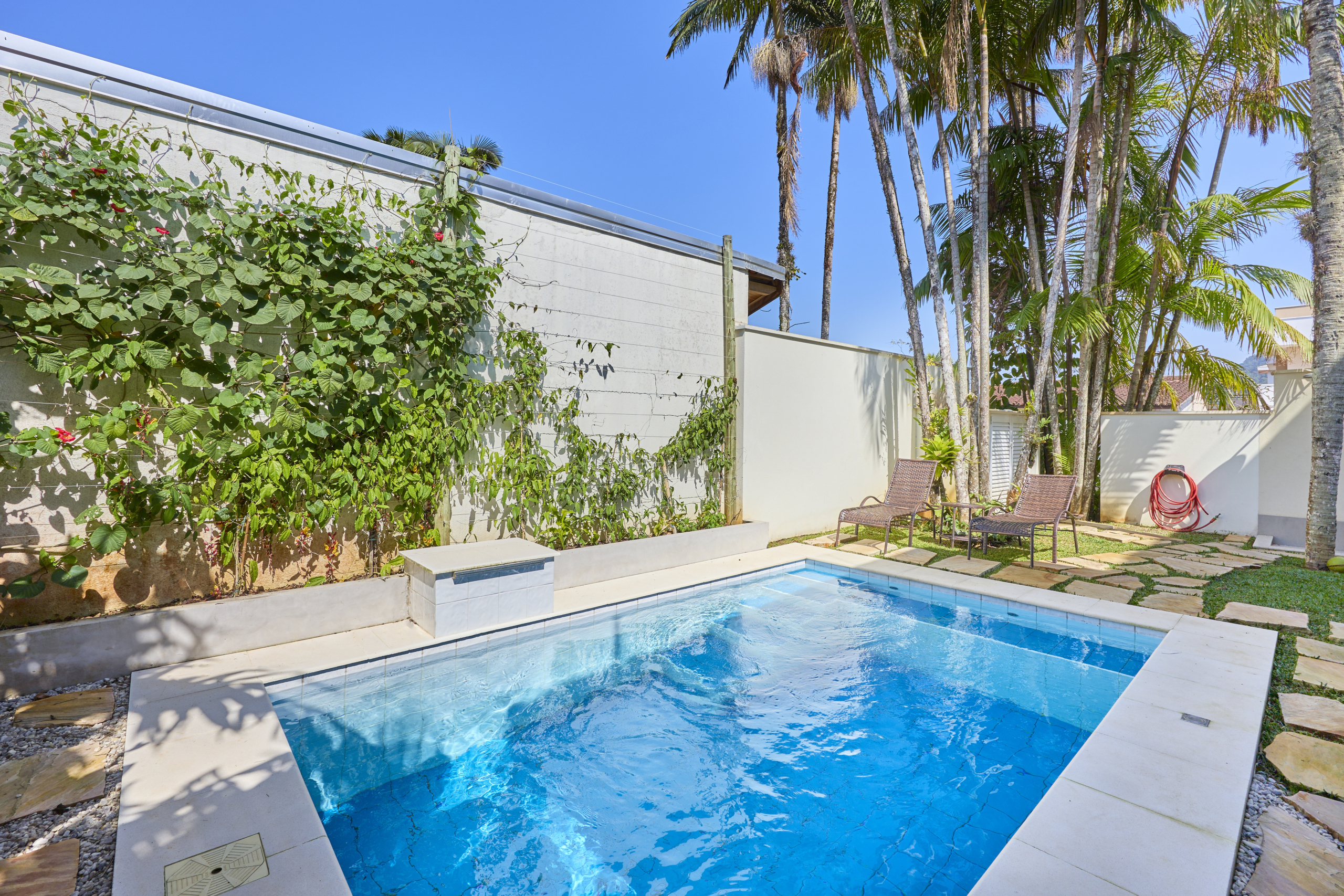 Casa alto padrão com 5 quartos – Lagoinha – Ubatuba/SP