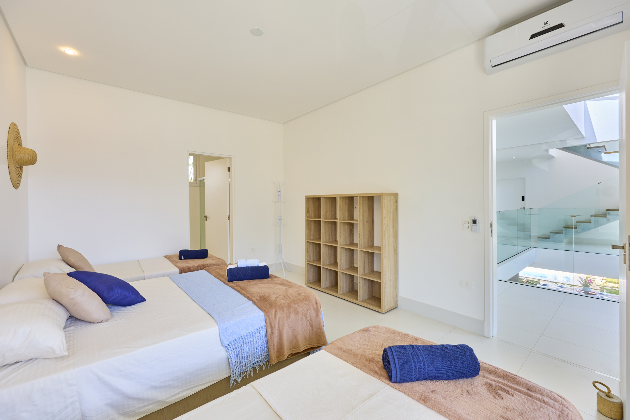 Casa alto padrão com 5 quartos – Lagoinha – Ubatuba/SP