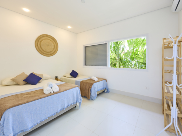 Casa alto padrão com 5 quartos – Lagoinha – Ubatuba/SP