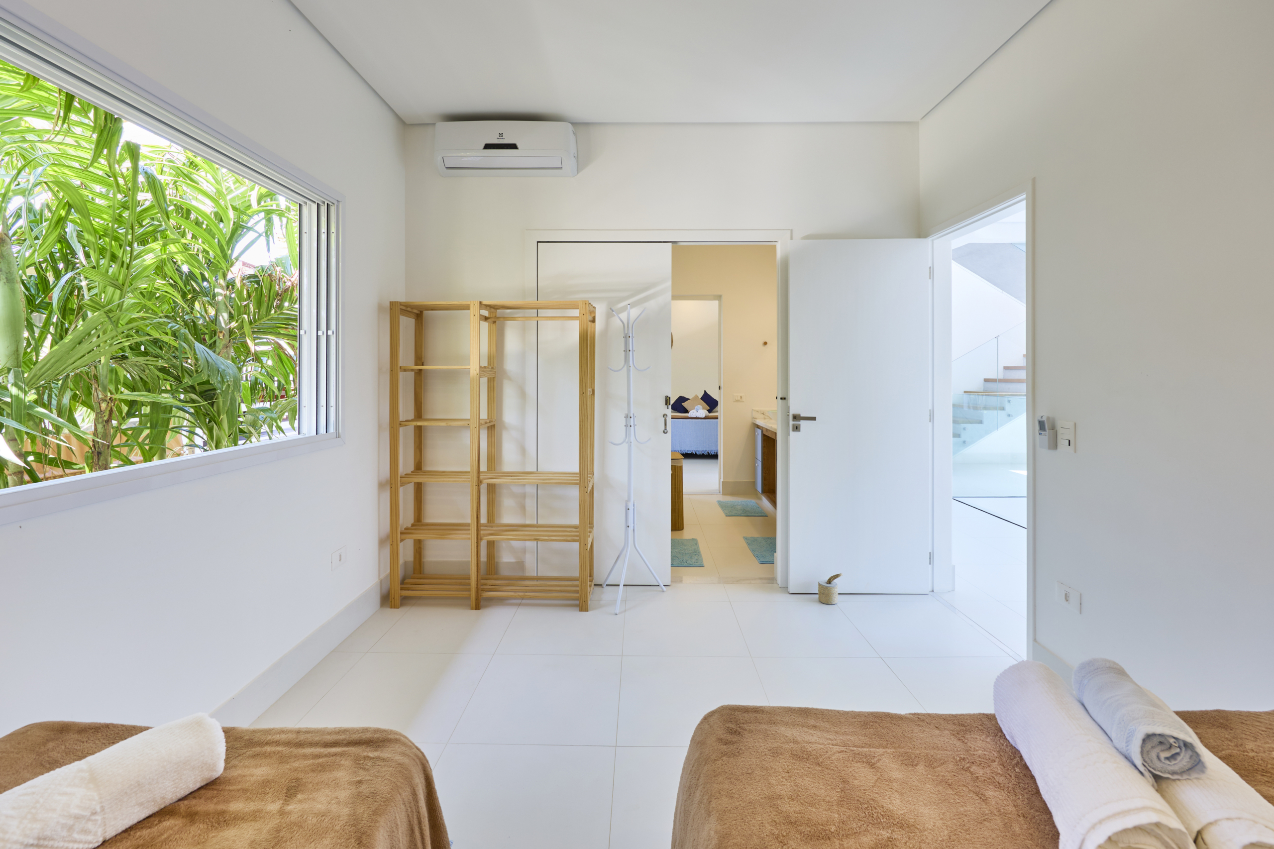 Casa alto padrão com 5 quartos – Lagoinha – Ubatuba/SP