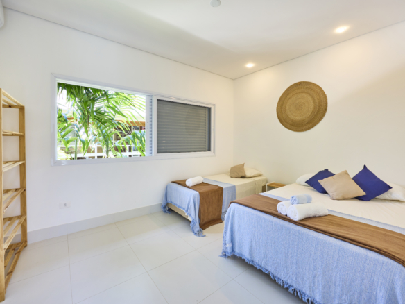 Casa alto padrão com 5 quartos – Lagoinha – Ubatuba/SP