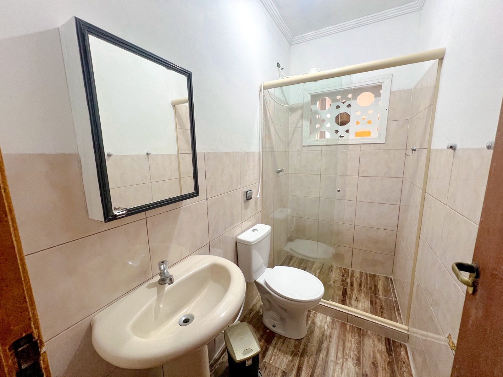 Casa em Condomínio Fechado a venda | 5 suítes | Caraguatatuba