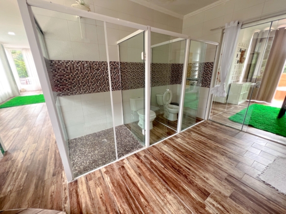 Casa em Condomínio Fechado a venda | 5 suítes | Caraguatatuba